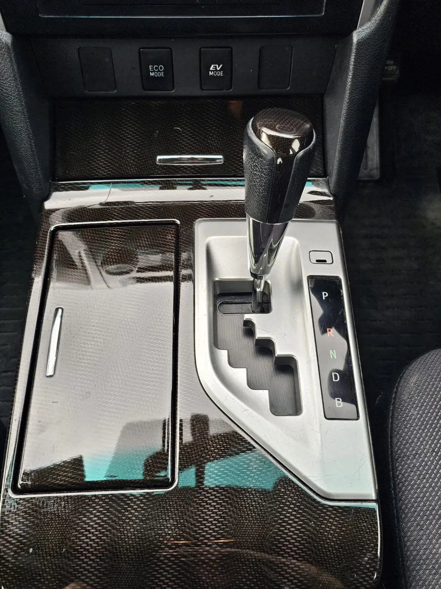 Toyota Camry 2013 hybrid automatic €8990 - Image 4