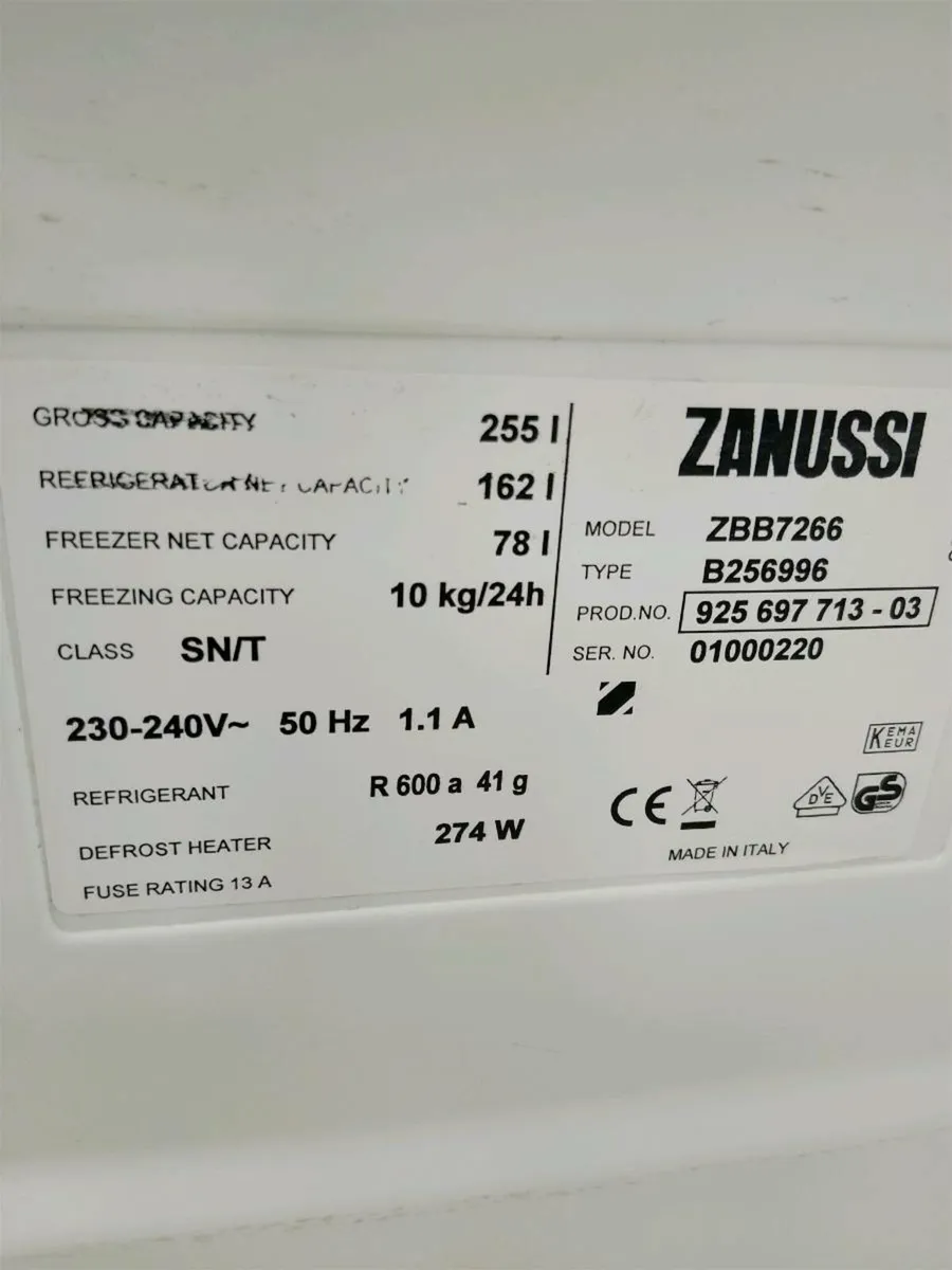 Zanussi fridge freezer - Image 4