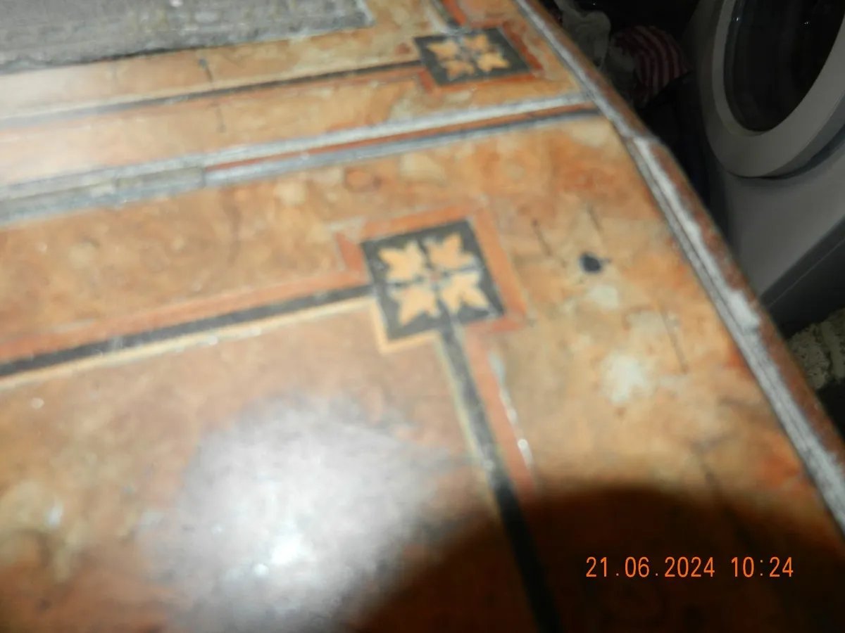 antique Davenport by  Gillows of  London - Image 3