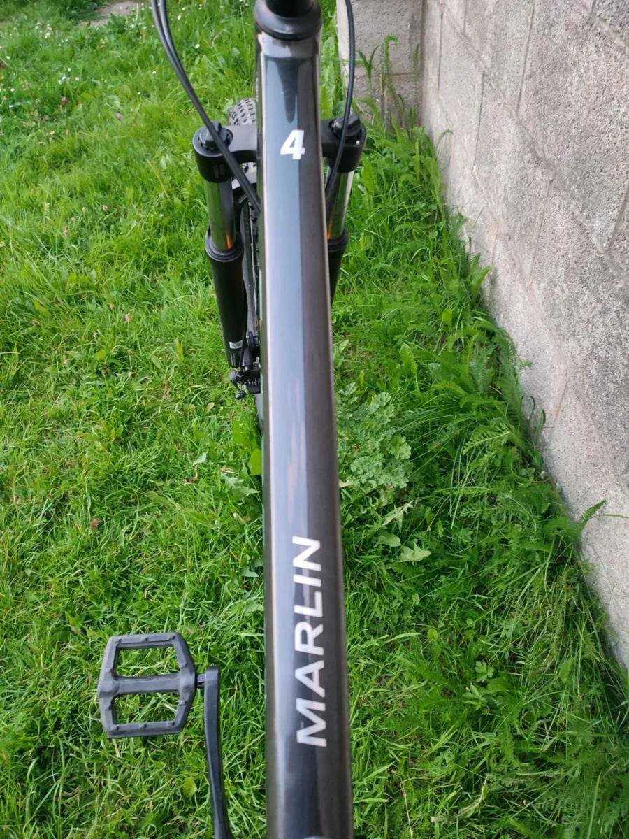 BRAND NEW Trek marlin 4 mountain bike - Image 2