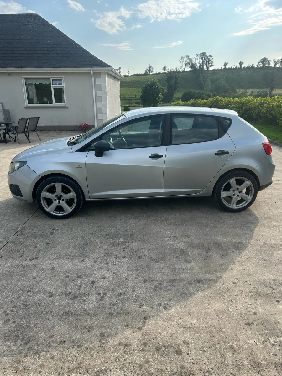 Seat Ibiza 1.2 petrol - Image 3