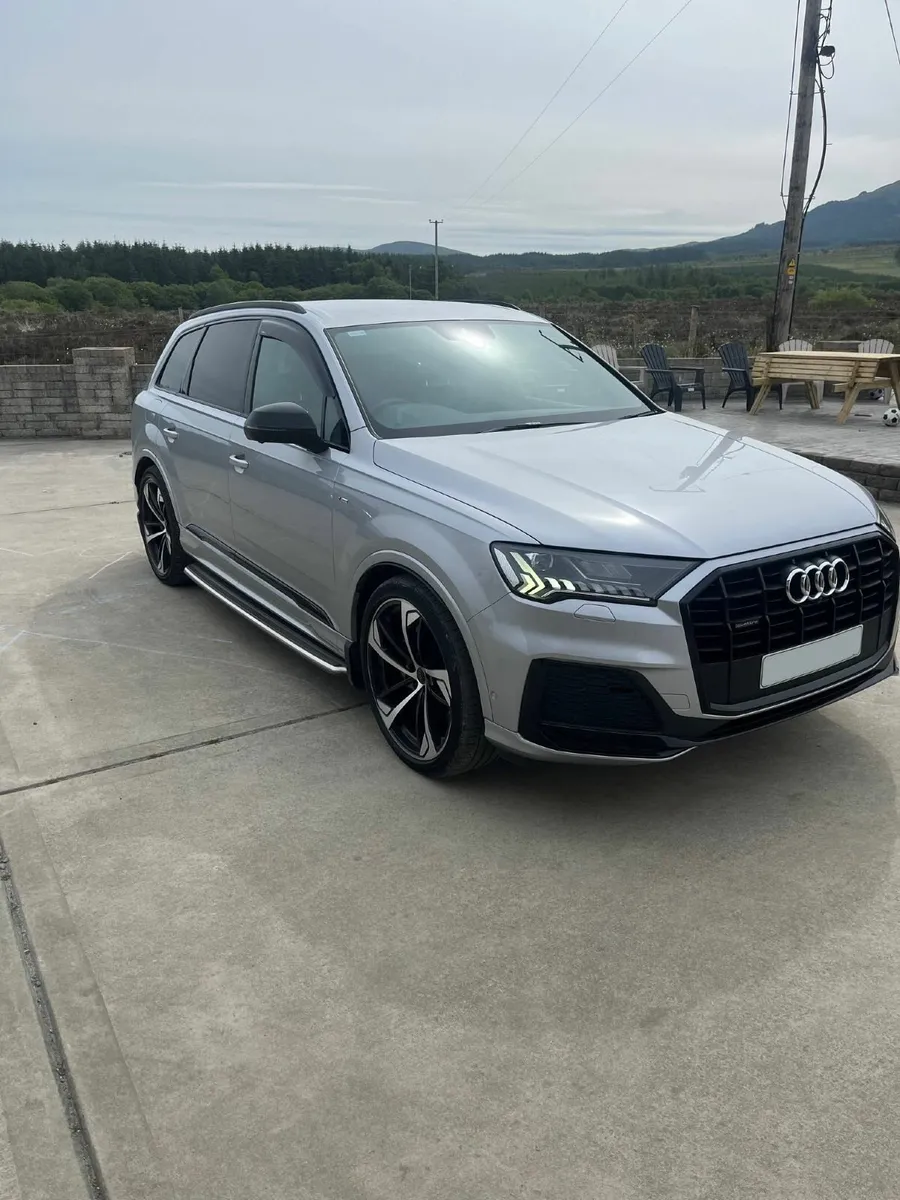 2020 Audi Q7 50 TDI Black ED (Extended Warranty) - Image 1