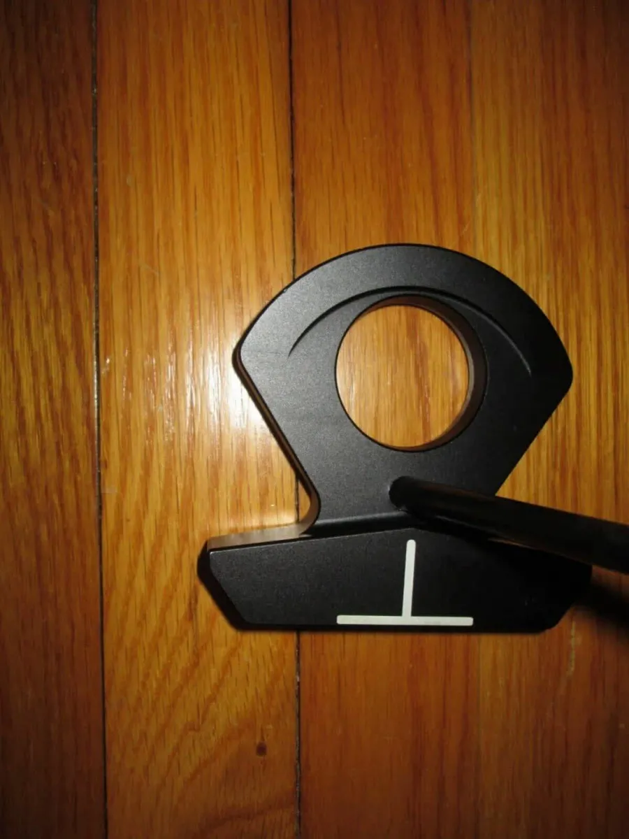 LAB Golf DF3 putter - Image 2