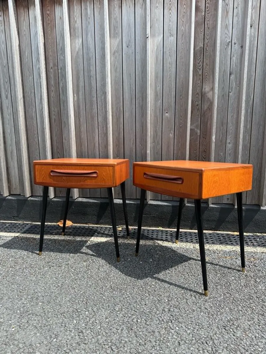 Mid century teak bedside lockers vintage retro - Image 3