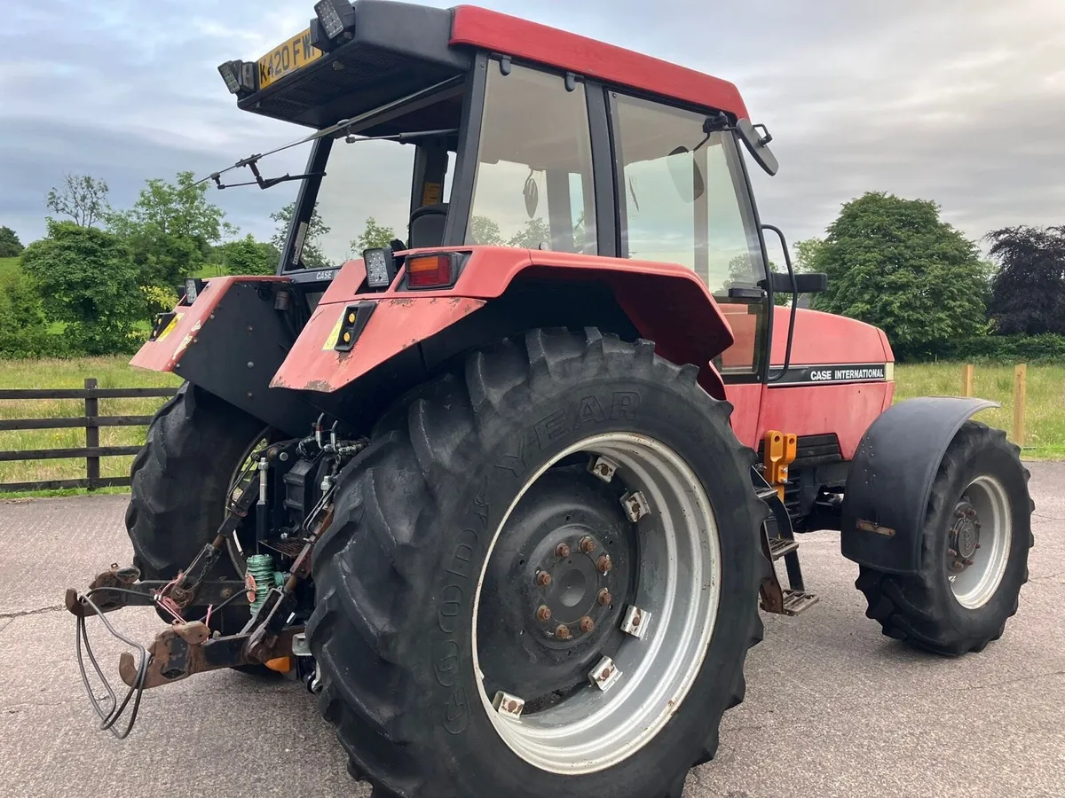 Case 5140. 4WD - Image 3