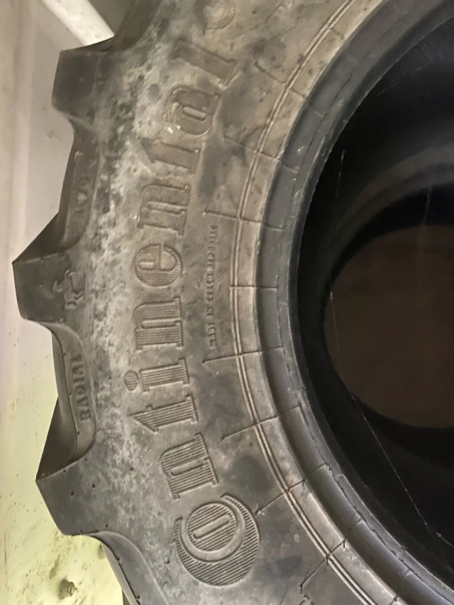 Trailer Tyres 425/55R17 Continental (x4) - Image 3