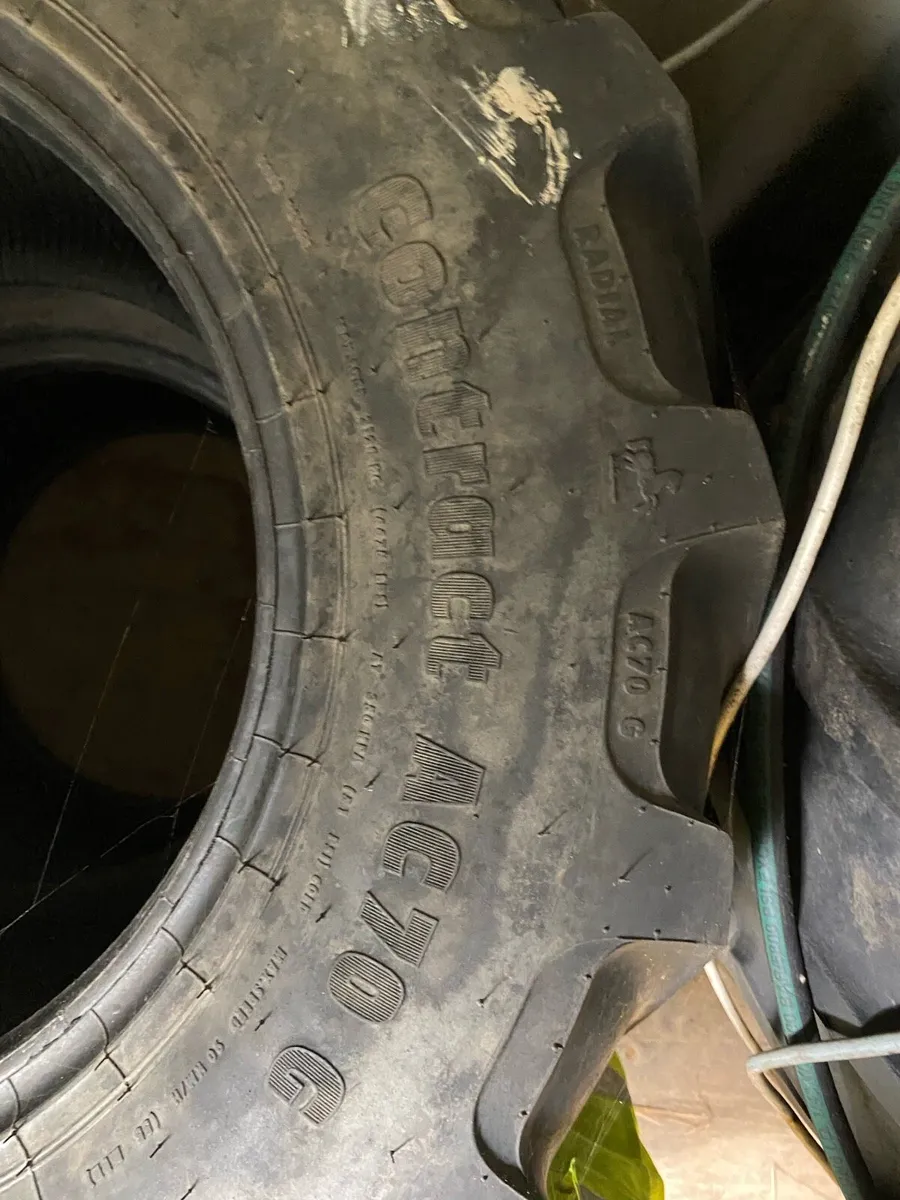 Trailer Tyres 425/55R17 Continental (x4) - Image 4