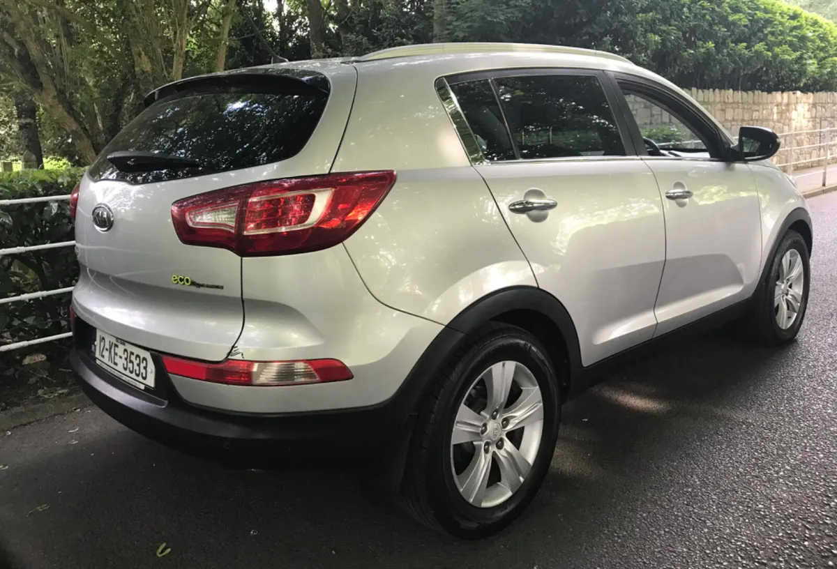 Kia Sportage Jeep ELITE EDITION 1.7 DSL 4x2 SUV - Image 4