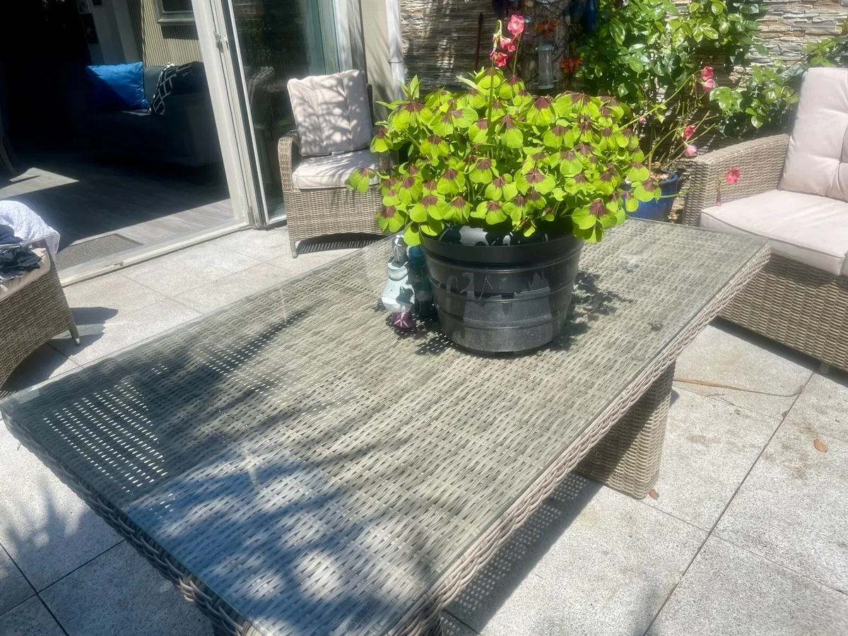 Geniune Rathwood  Rattan Glass Top Table - Image 4