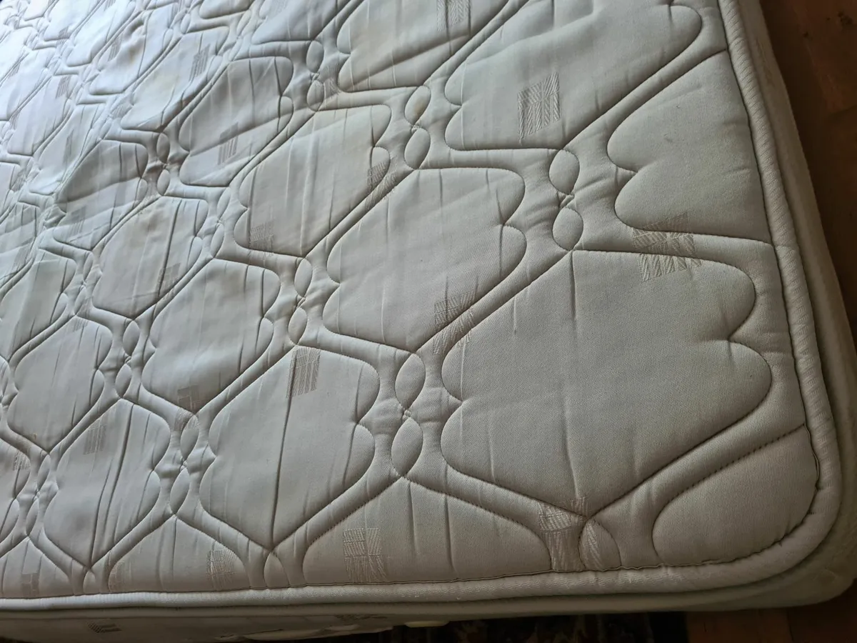 King Size bed with mattress (Solid Wood) - Image 3