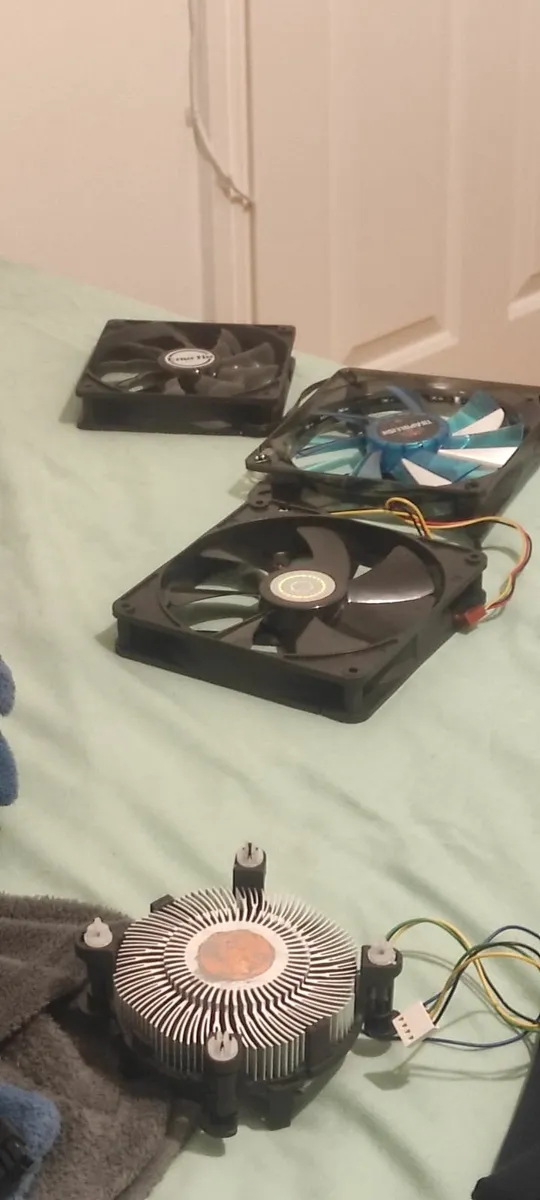 Computer, pc parts , ram , cum , motherboard, gpus - Image 3