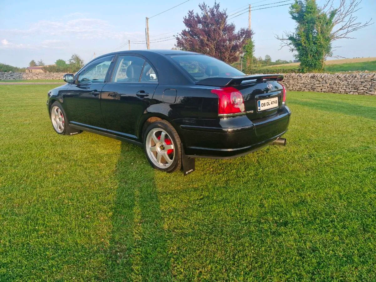Toyota avensis - Image 2