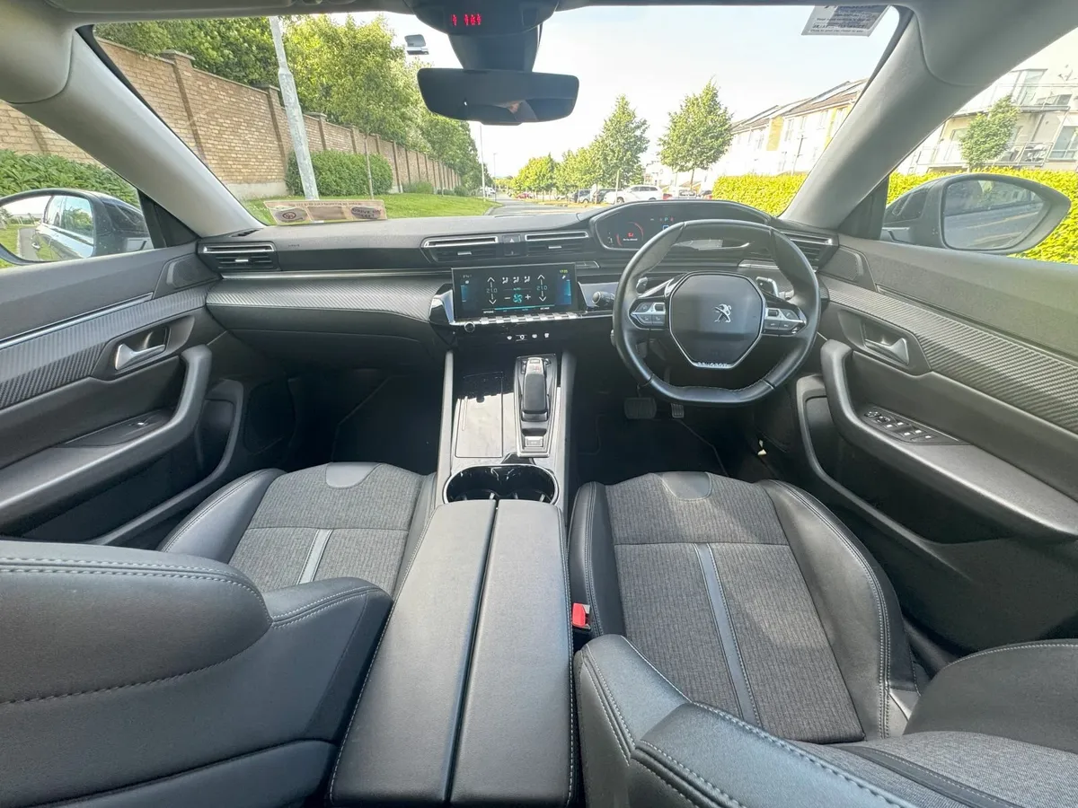 Peugeot 508 Allure 1.6 Plug-In Hybrid 224bhp - Image 4