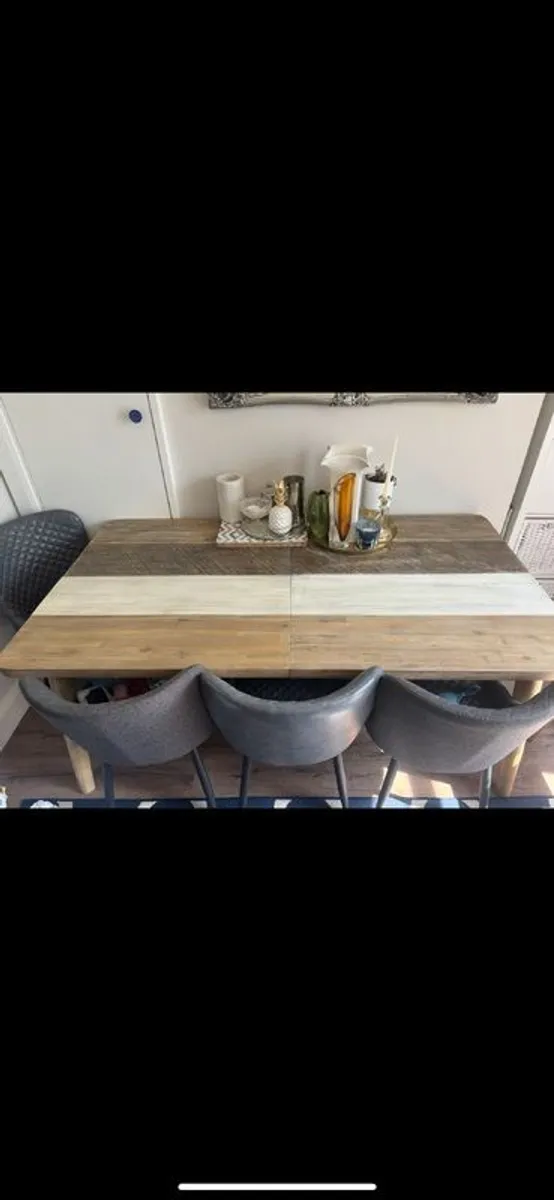 Havana Extendable Dining Table And Bench from Michael Murphy - Image 1