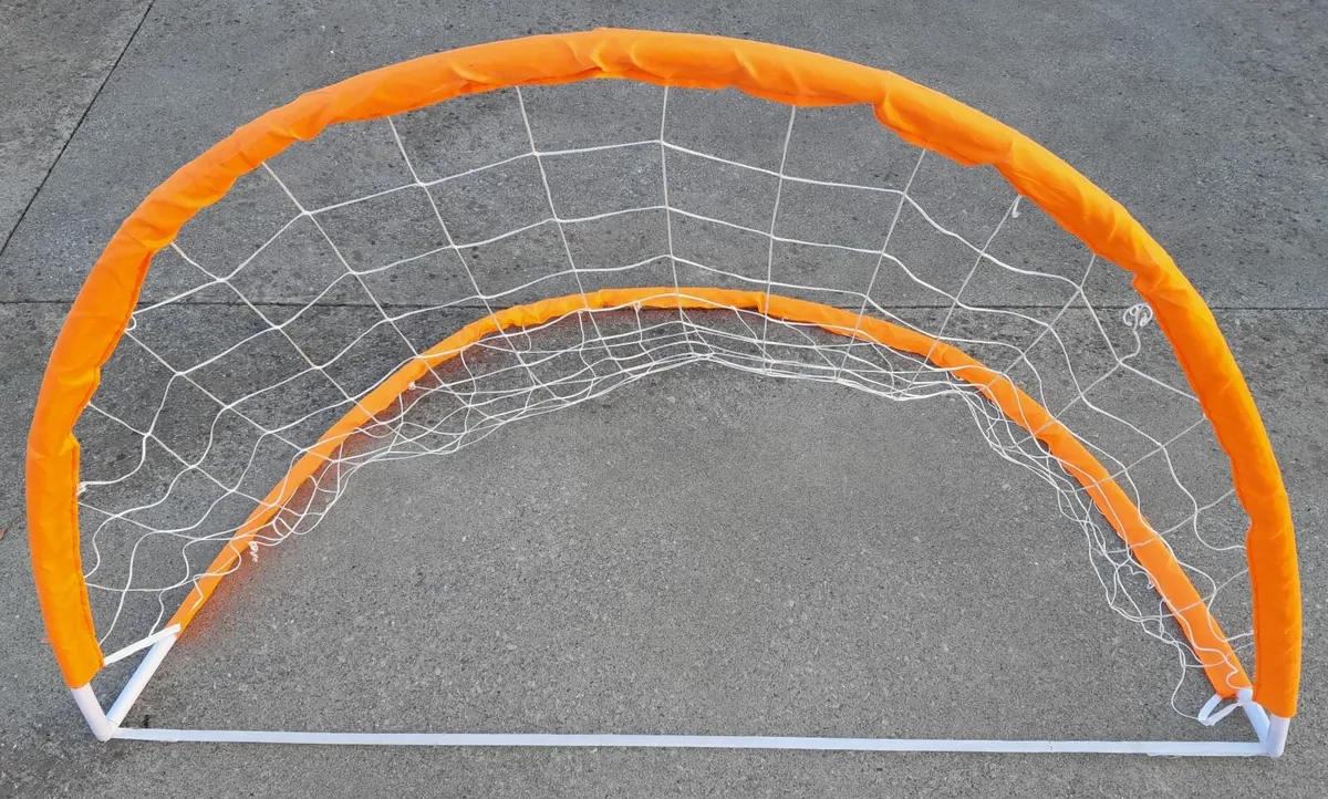 Mini goals and cones - Image 3