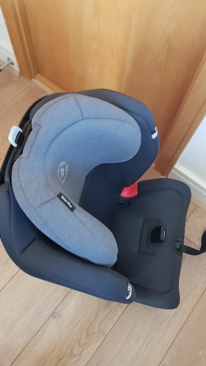 Car seat  Maxi Cosi Titan +Brand new - Image 3