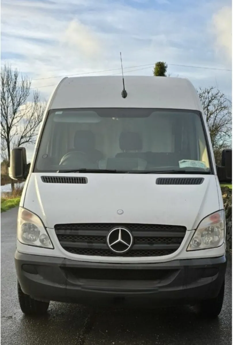Sprinter camper - On Logbook - Taxed & Tested - Image 3