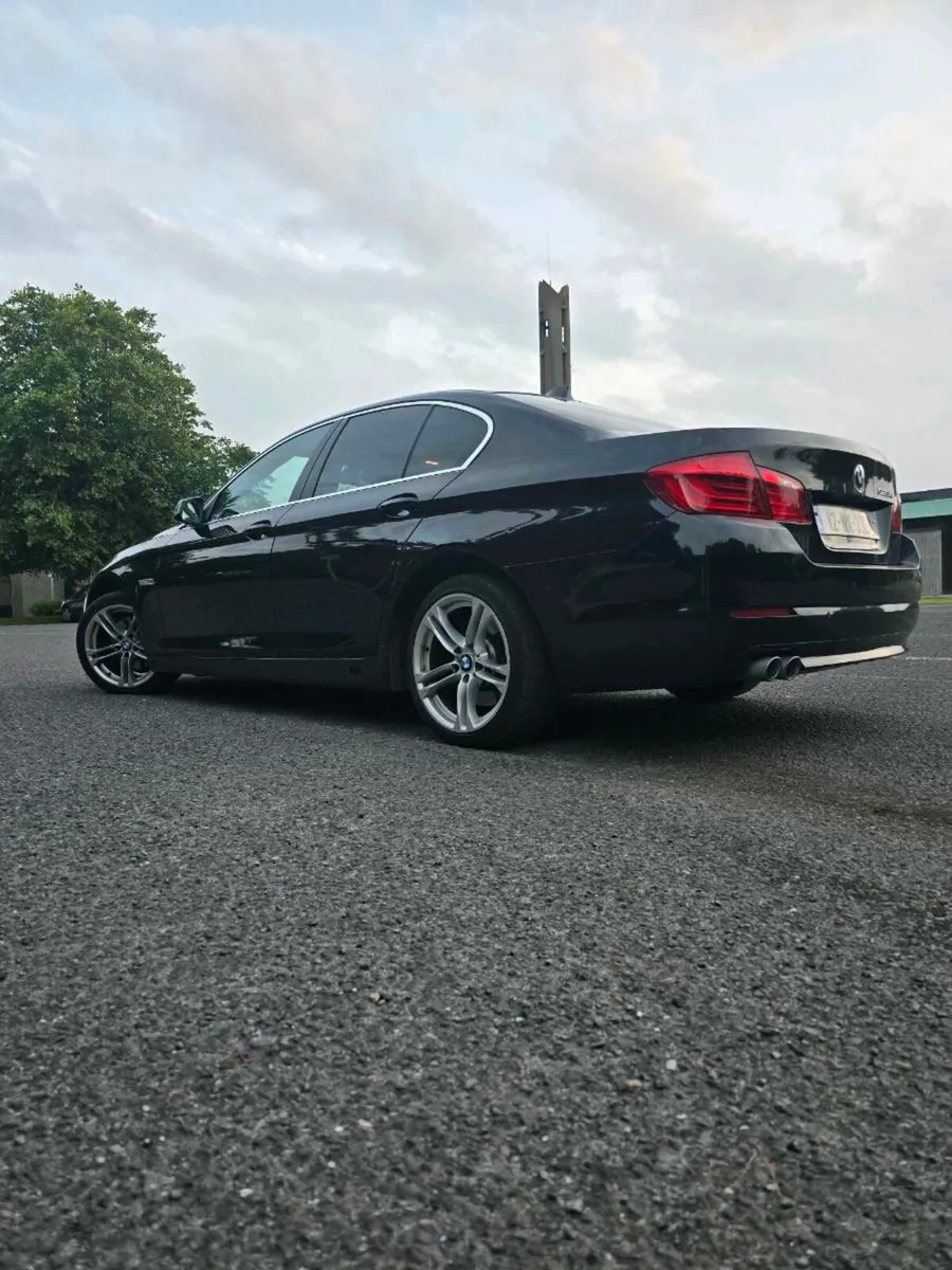BMW 520D AUTOMATIC 2012 - Image 2
