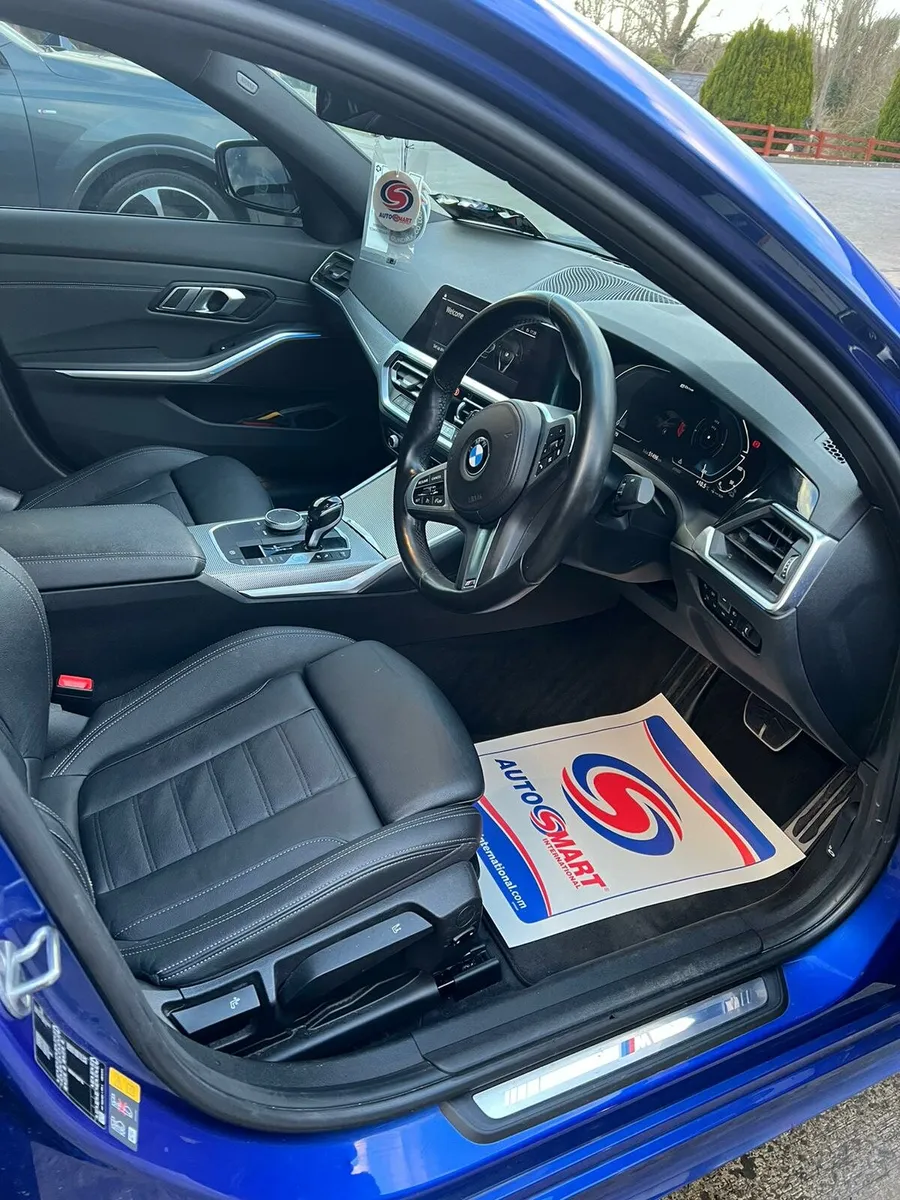 BMW 330E M SPORT HYBRID - Image 2