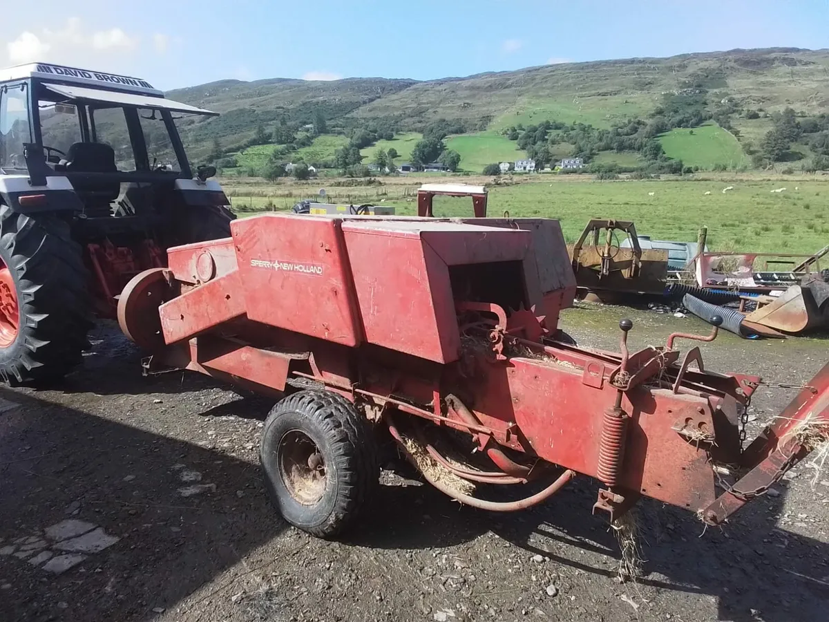 New Holland 276 Balers - Image 3