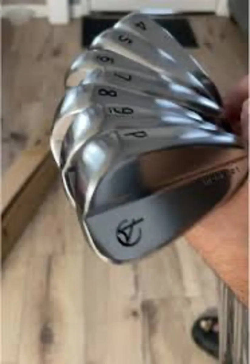 Golf irons