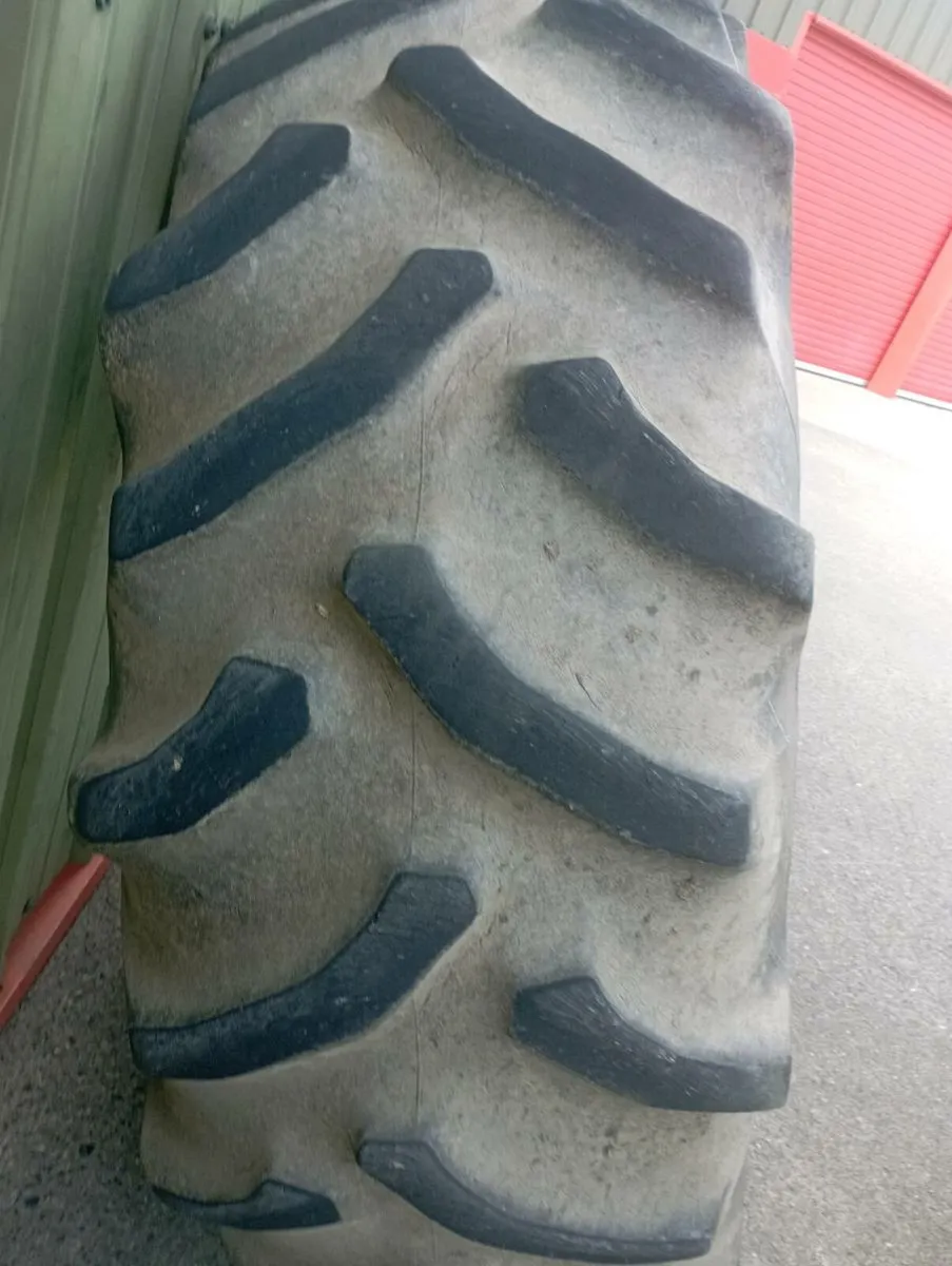 Combine harvester tyres - Image 3