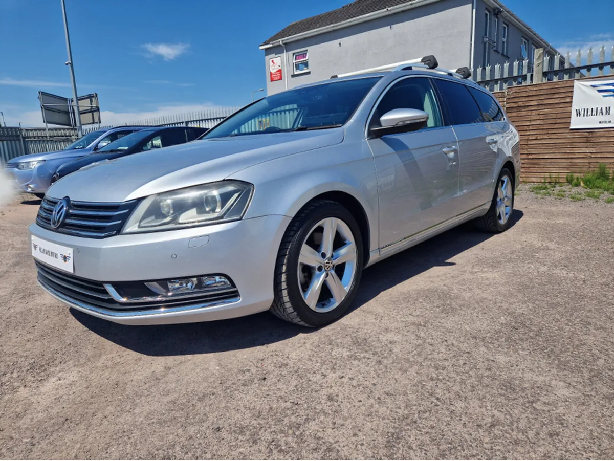 Volkswagen Passat 1.4 PETROL AUTO - Image 4