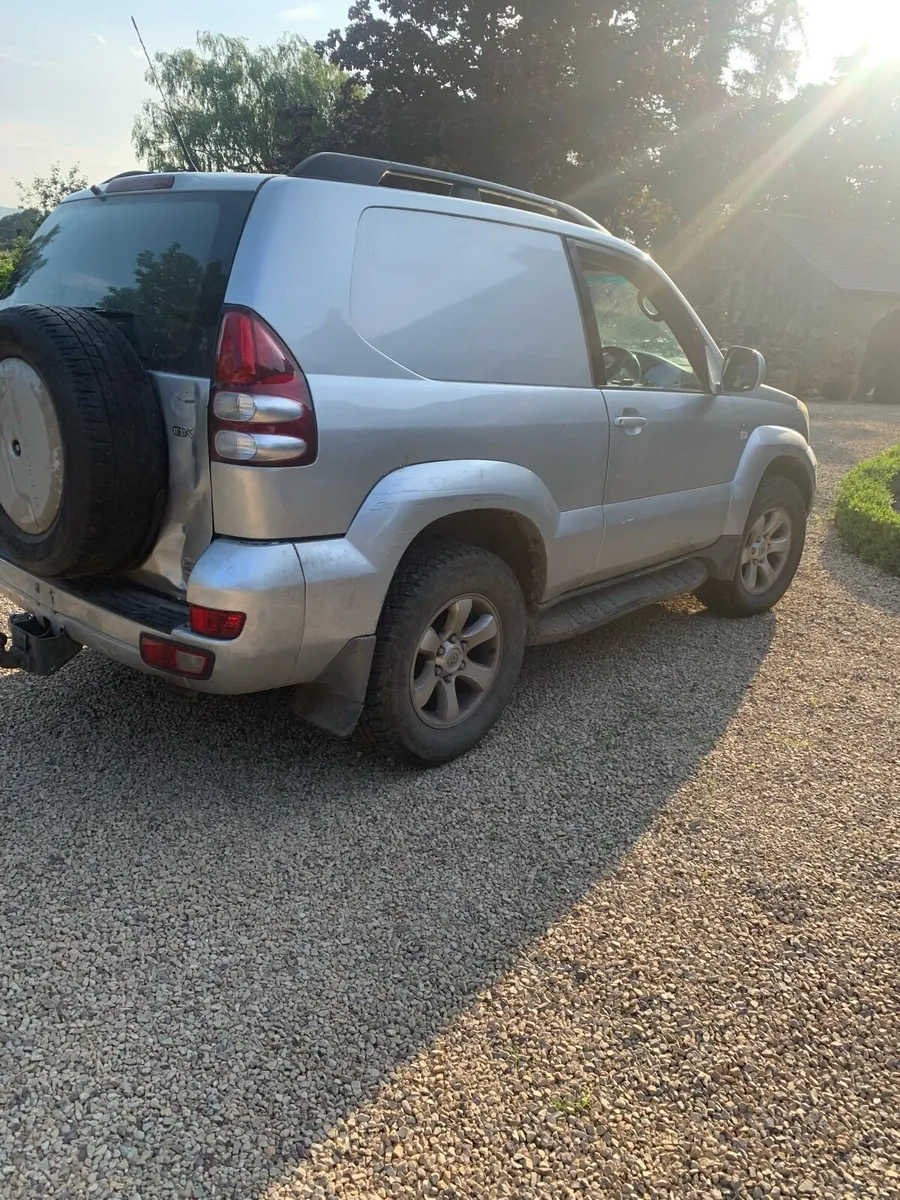 Toyota landcruiser - Image 2