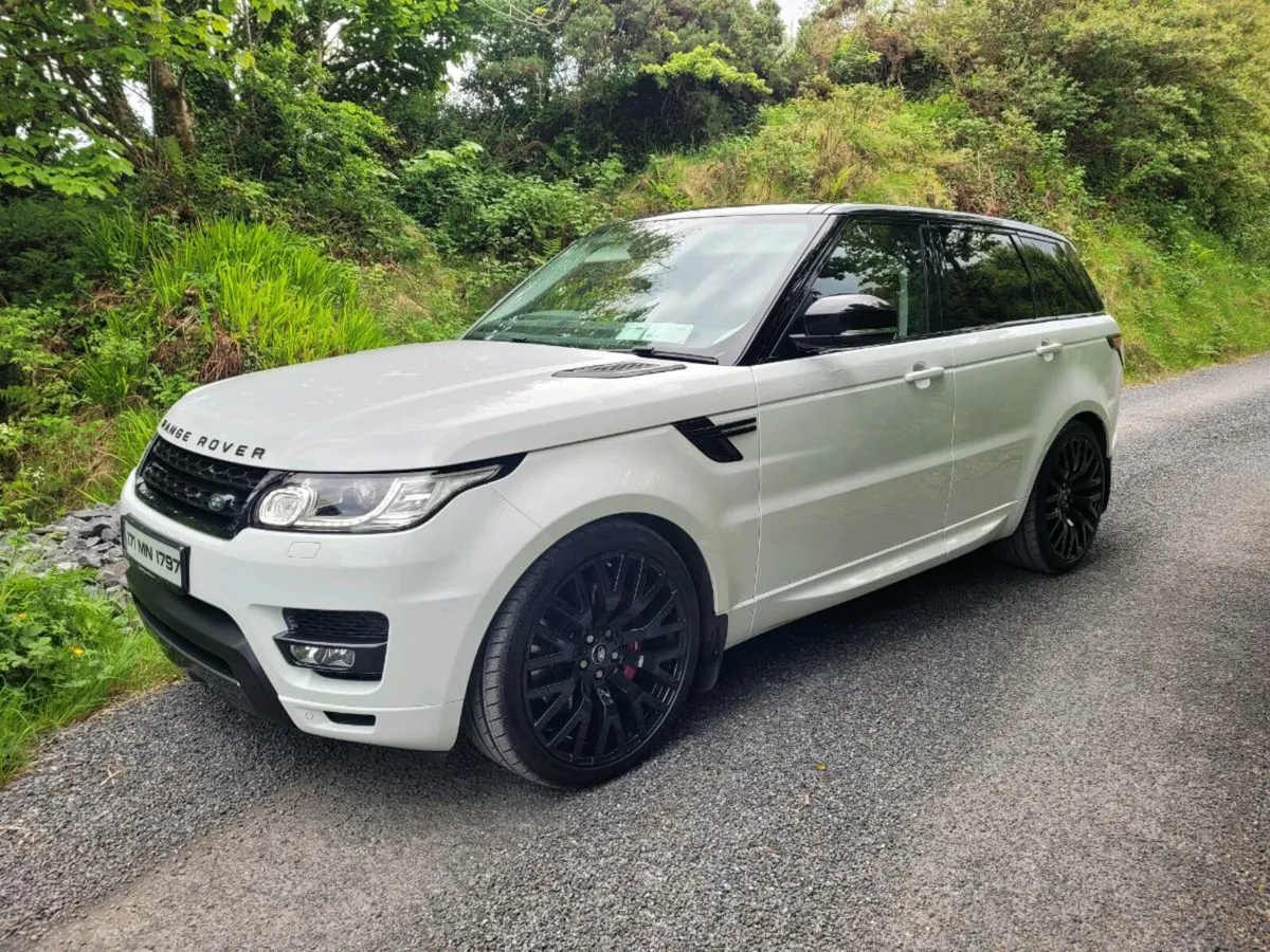Range Rover Sport SDV6 SVO Special order - Image 3