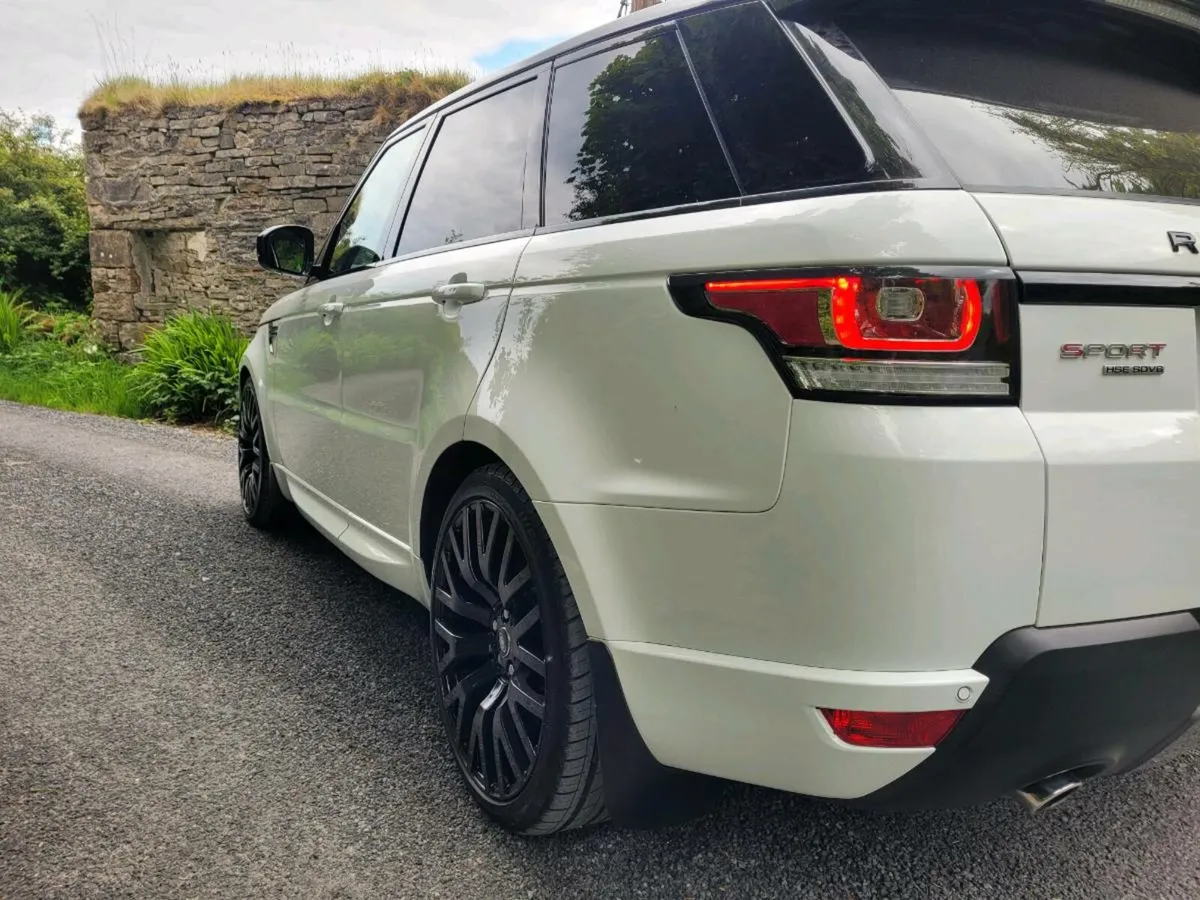 Range Rover Sport SDV6 SVO Special order - Image 4