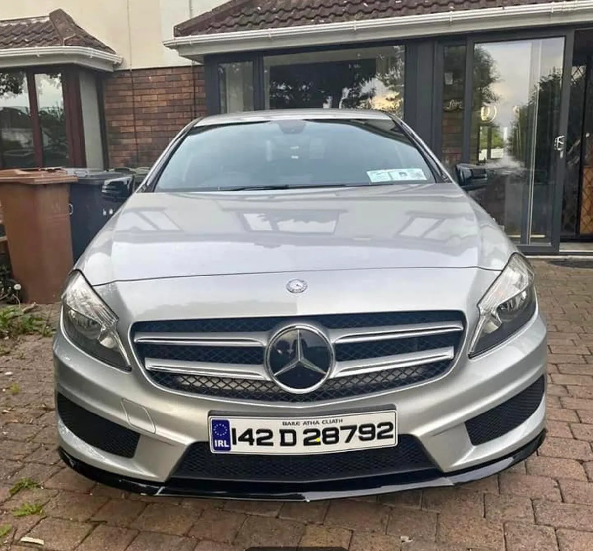 Car - Image 1