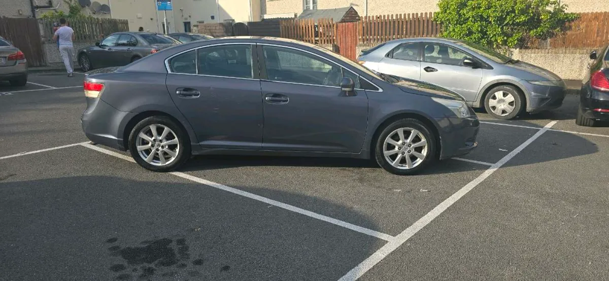 Toyota avensis 2010 new nct 1 26 diesel - Image 1