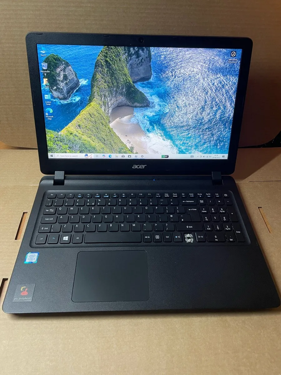 Acer laptop 16gb ram 500 win 10 - Image 1