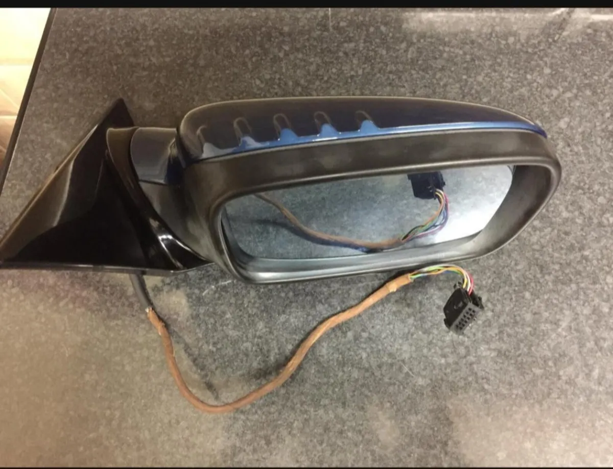 BMW E46 OEM WING MIRRORS, TAILIGHTS - Image 1