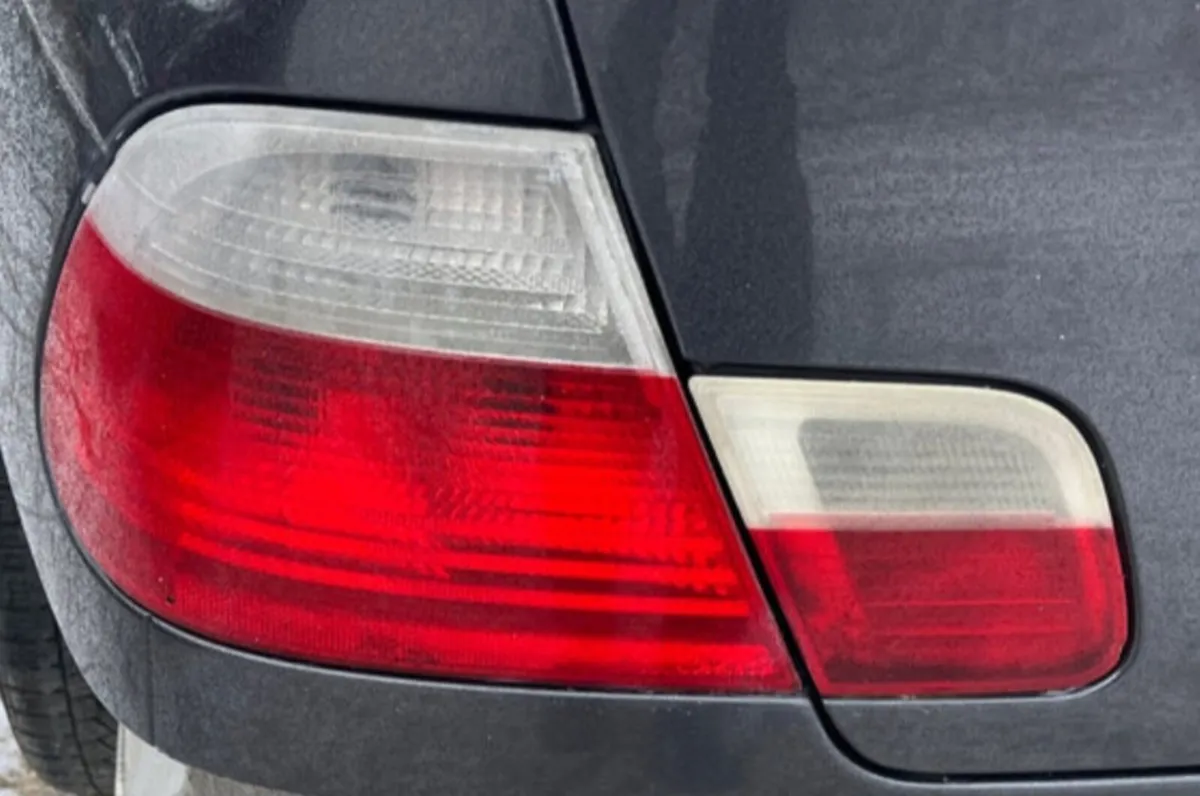 BMW E46 OEM WING MIRRORS, TAILIGHTS - Image 3