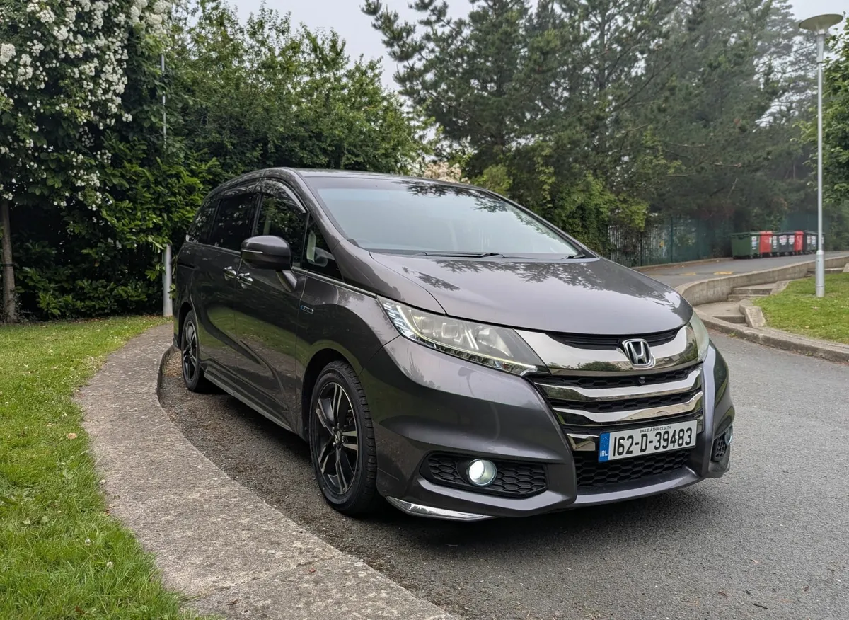 Honda Odyssey Absolute 2.0 Hybrid 7 Seat Automatic - Image 2