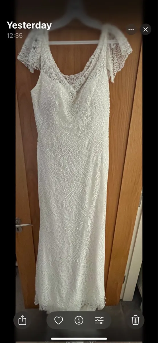 Brand new wedding dress- unused - Image 3