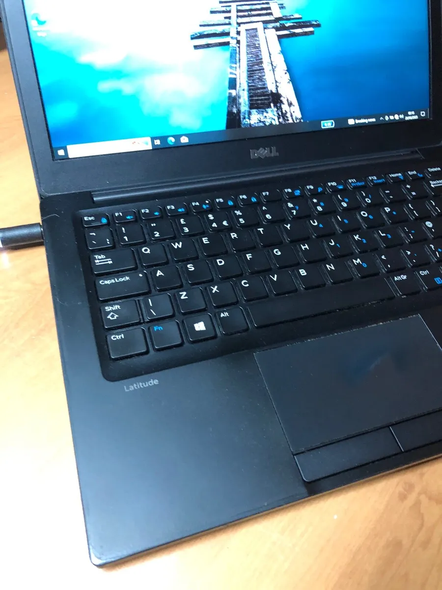 Dell laptop i7 pro 16-256 win 10 - Image 3