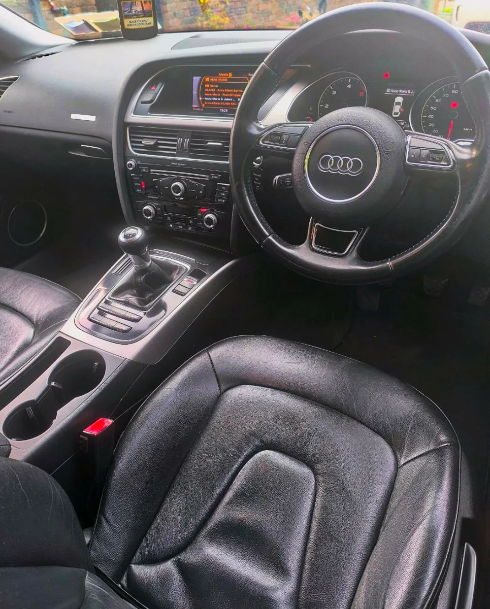 Audi A5 2.0tdi 174hp 2012 - Image 4