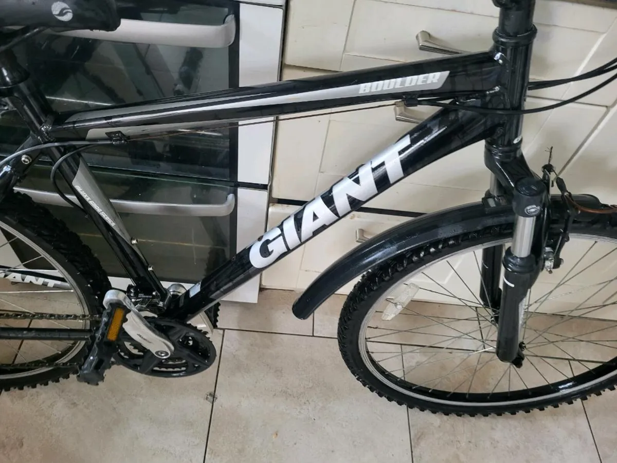 Bike giant mountain bike - Image 4