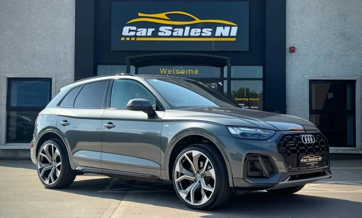 Audi Q5 2.0 TDI 40 S Line SUV 5dr Diesel S Tronic - Image 1