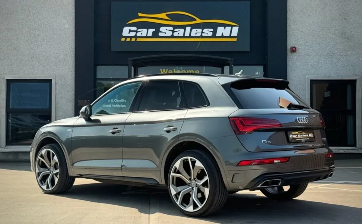 Audi Q5 2.0 TDI 40 S Line SUV 5dr Diesel S Tronic - Image 4