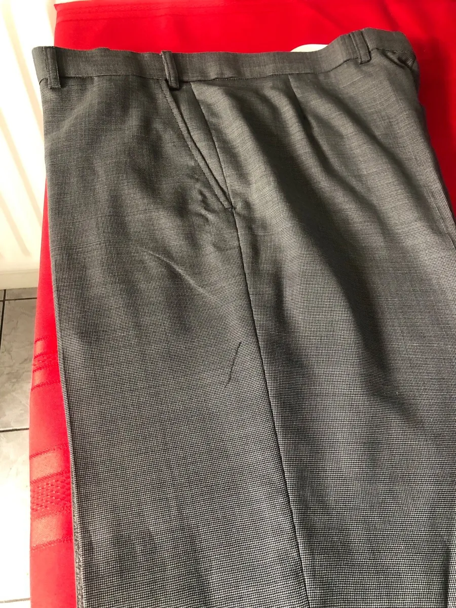 Mens trousers W36 x L29 €10 - Image 2