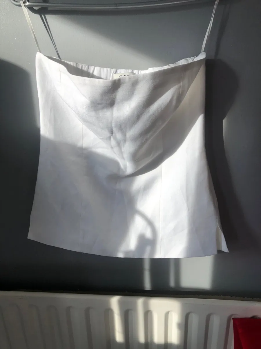 Ladies  Cos new boob tube size 36 €15 - Image 1