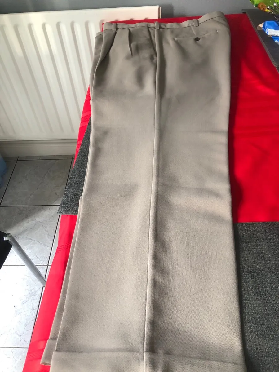 Mens trousers W38” x L 30” €15 - Image 3