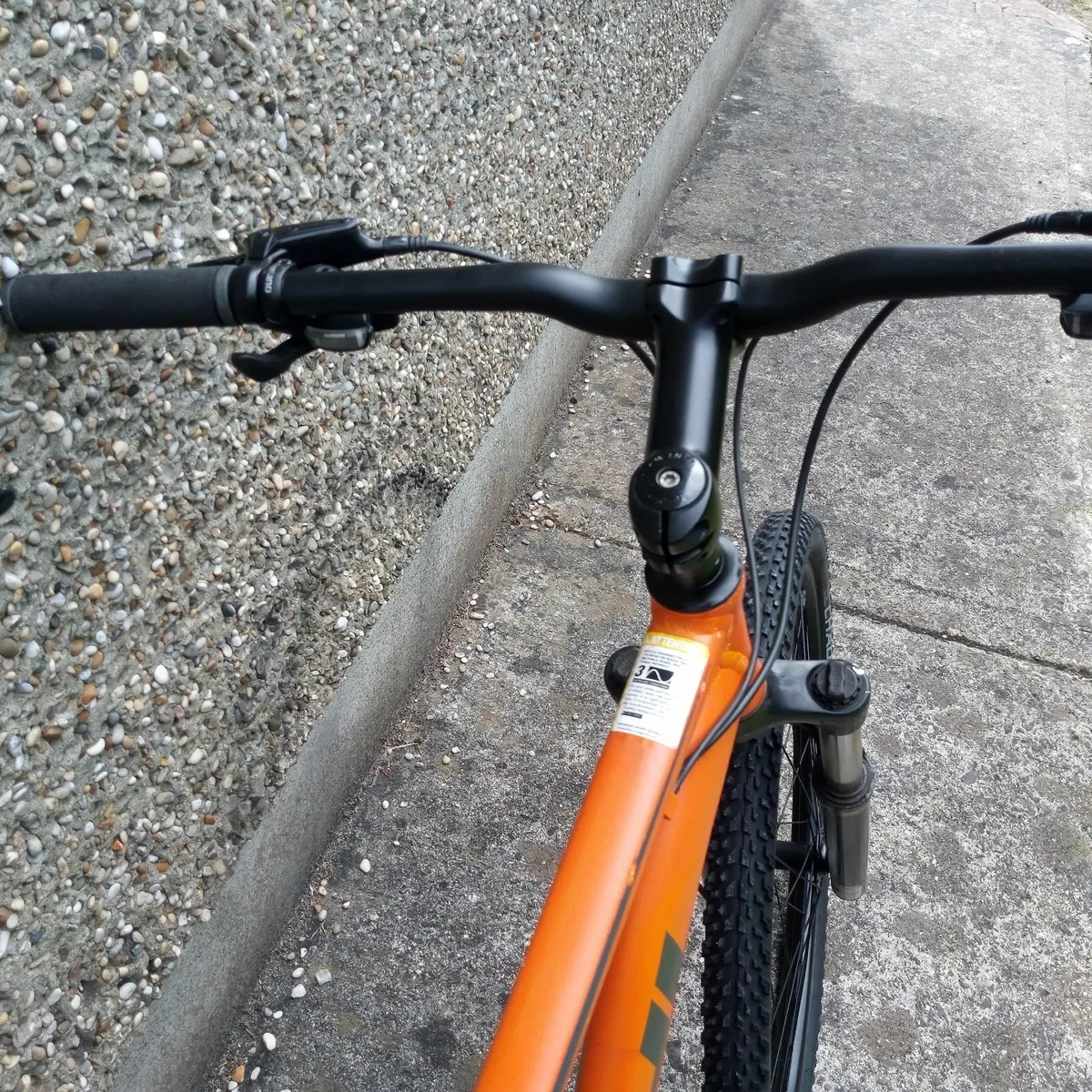 Fuji mountain bike - Image 3