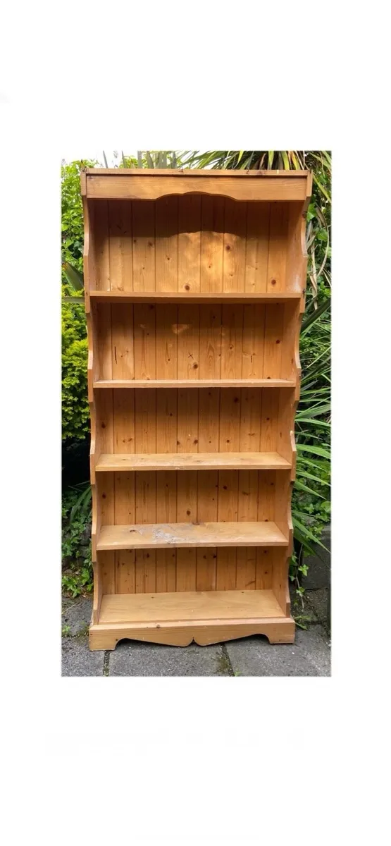 Old Style Pine Dresser/Bookcase - Image 1