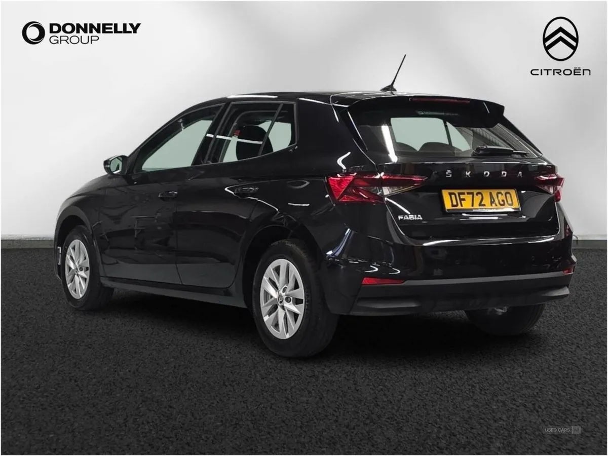 Skoda Fabia 1.0 TSI 110 SE Comfort 5dr DSG - Image 2