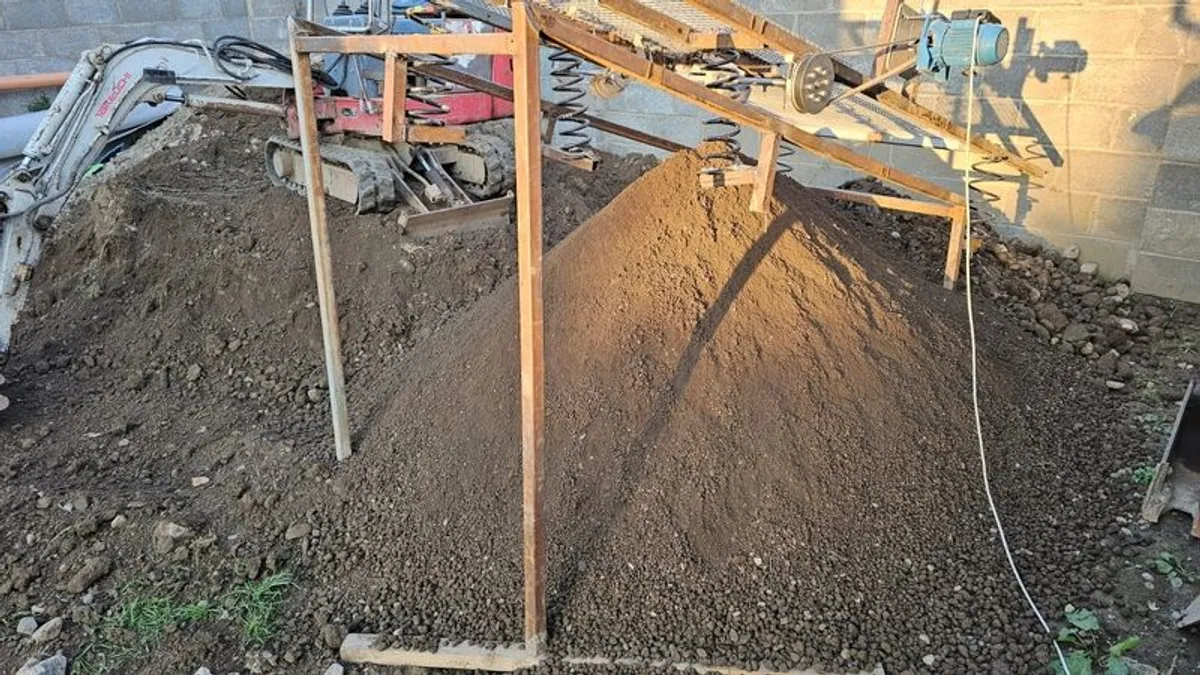 FREE Garden Top Soil - Image 1