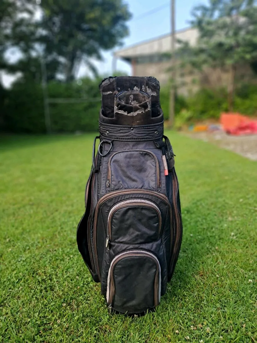 Ping Trailblazer cart bag - Image 1